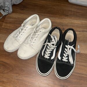 Vans Classic Low Top Sneakers in Black & White